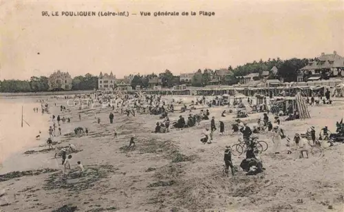 AK / Ansichtskarte LE POULIGUEN Saint-Nazaire 44 Loire-Atlantique Plage Strand Badegaeste Haeuser Fahrraeder Badehuetten Meer Kinder