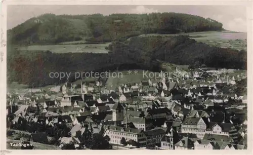 AK / Ansichtskarte Tailfingen Albstadt BW Stadtpanorama Kirche Daecher Huegel Wald Ortschaft