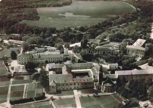 AK / Ansichtskarte Abbaye de N.D. d Aiguebelle Abbaye-Cistercienne Notre-Dame-d Aiguebelle Kloster Abside Gaerten Wald Luftbild