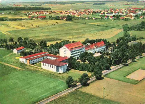 AK / Ansichtskarte Illertissen Schulbrueder Kolleg Schulgebaeude Felder Ortschaft Fliegeraufnahme