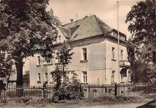 AK / Ansichtskarte Oberherwigsdorf Kinderheim Villa Zaun Baeume Garten Oberlausitz
