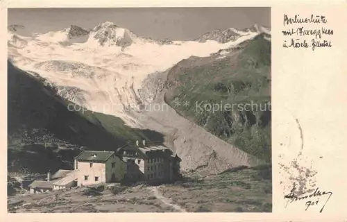 AK / Ansichtskarte Berlinerhuette Berliner-Huette 2040 Zillertal Tirol AT Berlinerhuette Pfareggkees Moeele Zillertal Gletscher Berghaus DAV