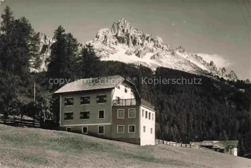AK / Ansichtskarte Welschnofen Nova Levante Bolzano Suedtirol IT Val-d Ega Piedivalle Latemar Dolomiten Bergbauernhaus Wald Wiese