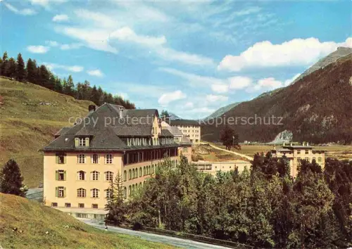 AK / Ansichtskarte Samedan Samaden GR Kreisspital-Oberengadin Spital Berggebaeude Tannen Engadin Berge