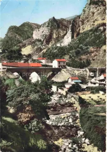 AK / Ansichtskarte Saint-Dalmas-de-Tende Roya Bruecke Bergdorf Felsen Fluss Tunnel Haeuser