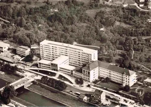 AK / Ansichtskarte PFORZHEIM BW Staedt-Krankenhaus Luftaufnahme Hochhaus Fluss Baustelle Baeume Schmuck-und-Uhrenstadt
