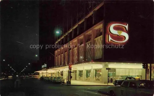 AK / Ansichtskarte Camden Philadelphia Pennsylvania USA Sheraton-Hotel Nachtaufnahme Pennsylvania-Ave 17th-St Leuchtreklame Autos Neon