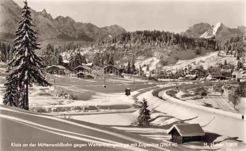 AK / Ansichtskarte Klais-Kruen Bayern Mittenwaldbahn Wettersteingebirge Zugspitze Winterlandschaft Schnee Chalets Wald