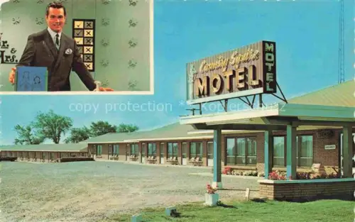 AK / Ansichtskarte Lindsay Ontario Canada Country-Squire-Motel Schild Parkplatz Motelzeile Blumen Gras Baeume Neonschild Fernsehantenne