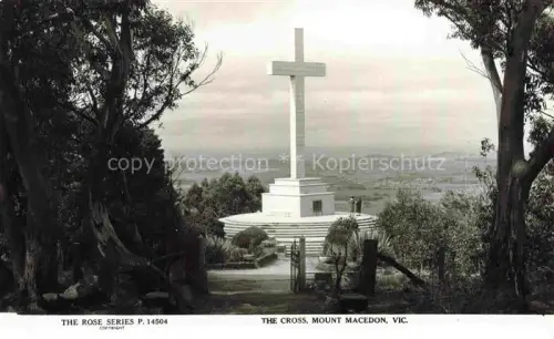 AK / Ansichtskarte Mount Macedon MELBOURNE Victoria Australia The-Cross Mount-Macedon Kreuz Denkmal Eukalyptus Panorama Aussicht
