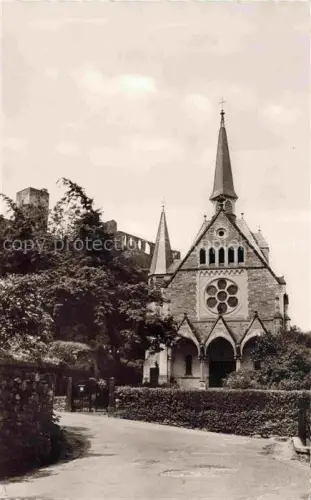 AK / Ansichtskarte Koenigstein  Taunus Evangelische-Kirche Burg Turm Baeume Strasse Taunus Hoehenluftkurort