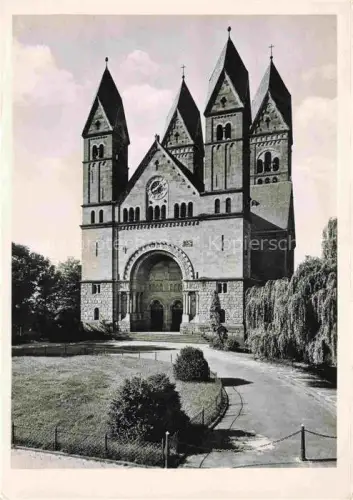AK / Ansichtskarte BAD HOMBURG von der Hoehe Hessen Erloeserkirche Romanik Tuerme Portal Trauerweide Kirchenvorplatz