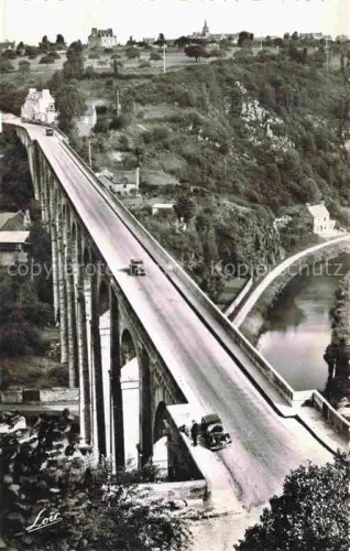 AK / Ansichtskarte DINAN 22 Cotes-d Armor Viaduc Bruecke Rance Fluss Tal Autos Steinbogen Kirche Hochbruecke
