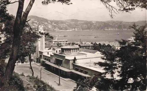 AK / Ansichtskarte Philippeville Algerie Gare-C.F.A. Baie Hafen Meer Bahnhof Uhrturm Industriegebaeude