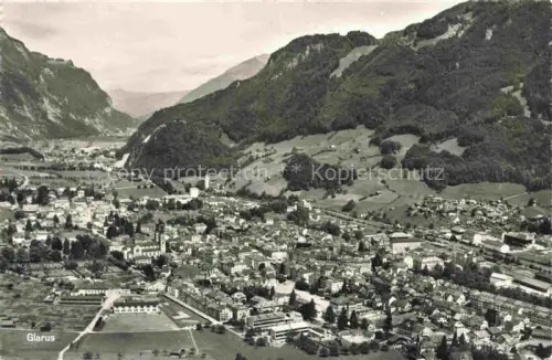 AK / Ansichtskarte GLARUS Glaris GL Stadt Tal Kirche Berge Wald Fluss
