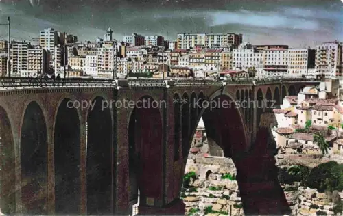 AK / Ansichtskarte CONSTANTINE Algerie Pont-Sidi-Rached Viadukt Bogenbruecke Hochhaeuser Schlucht Stadt Palme