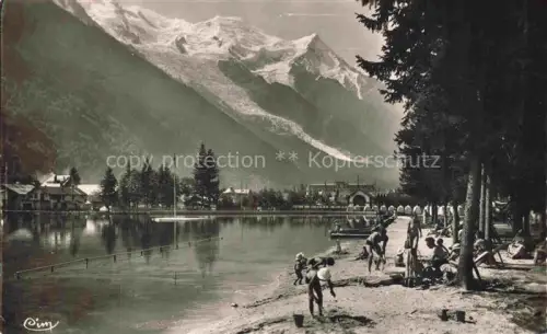 AK / Ansichtskarte Piralotaz Lac Mont-Blanc Mer-de-Glace Gletscher Berge Tannenbaeume See Badegaeste Hotel-du-Montenvers
