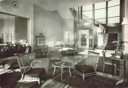 AK / Ansichtskarte Strasbourg  Strassburg 67 Bas-Rhin Grand-Hôtel Place-de-la-Gare Hall Lobby Treppenhaus Sessel Innenraum