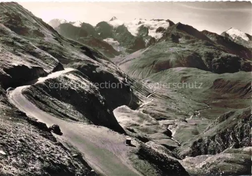 AK / Ansichtskarte Col de l Iseran Bourg-Saint-Maurice 73 Savoie Vallée-de-la-Lenta Maurienne Passstrasse Serpentinen Berge Gletscher Schnee