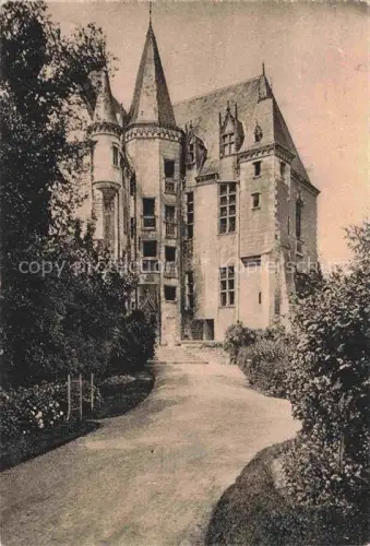 AK / Ansichtskarte CHATEAUROUX 36 Indre Château-Raoul Schloss Turm Gotik Park Eingang Weg Baeume