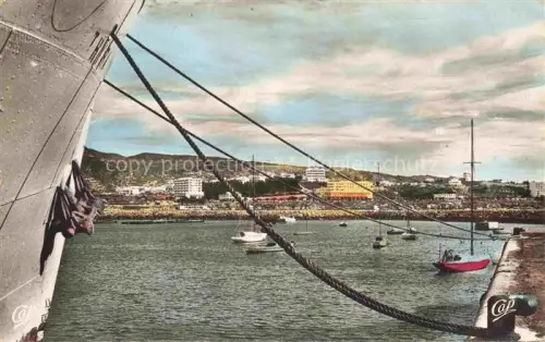 AK / Ansichtskarte Agadir Maroc Port-de-Plaisance Hafen Boote Schiff Seile Stadt Huegel Meer