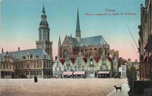 AK / Ansichtskarte Furnes Veurne West-Vlaanderen Belgie Maisons-espagnoles Eglise-St-Walburge Marktplatz Kirchturm Bahnpost-Stempel Hund Strassenszene