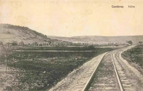 AK / Ansichtskarte Combreshoehe Combres-sous-les-Cotes VERDUN 55 Meuse Eisenbahn Gleise Huegel Felder Weltkrieg Bahnstrecke Landschaft