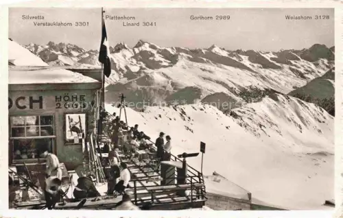 AK / Ansichtskarte Weissfluhjoch 2663m DAVOS GR Weissfluhjoch Parsenn Berghaus-Weissfluh Silvretta Linard Skigebiet Bergrestaurant Winterpanorama