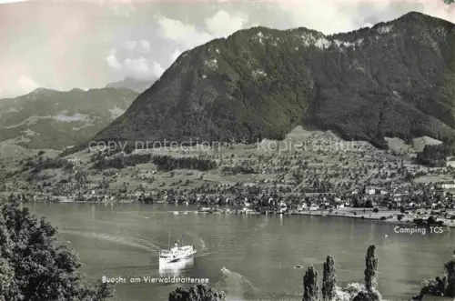 AK / Ansichtskarte Buochs Vierwaldstaettersee Dampfschiff Camping-TCS Berge Ortschaft See