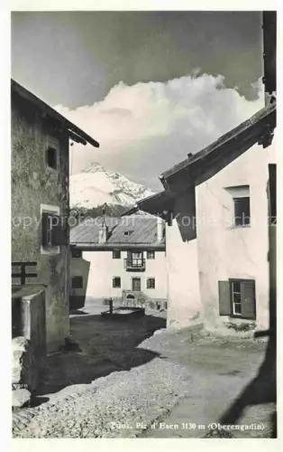 AK / Ansichtskarte Sils Maria Maloja GR Tuoz Piz-d Esen Oberengadin Gasse Brunnen Engadinerhaus Berge Schnee