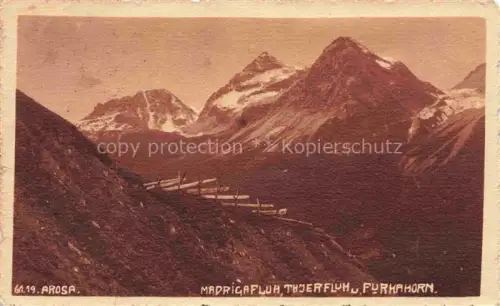 AK / Ansichtskarte AROSA GR Madrigafluh Tuejerfluh Furkahorn Bergpanorama Berge Schnee Zaun