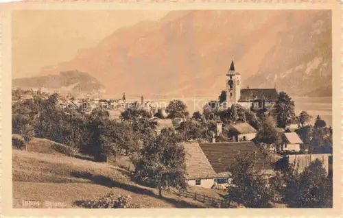 AK / Ansichtskarte Brienz Brienzersee BE Brienz Dorf Kirchturm Brienzersee Berge Ortschaft