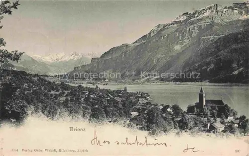 AK / Ansichtskarte Brienz Brienzersee BE Brienz Brienzersee See Dorf Kirchturm Bergpanorama