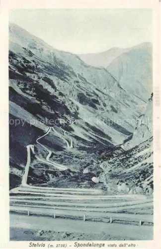 AK / Ansichtskarte Stelvio Passo dello Stelvio 2750m Stilfserjochpass IT Spondalunga Passstrasse Kehren Hochgebirge Felslandschaft Serpentinen