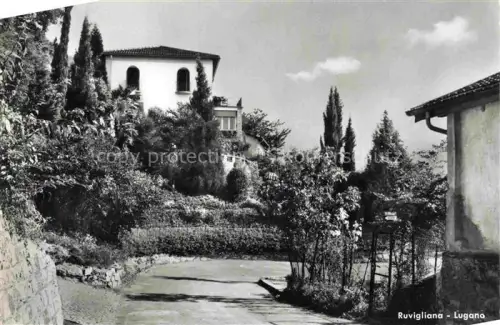 AK / Ansichtskarte Ruvigliana Lugano TI Villa Garten Zypressen Dorfgasse Hecken