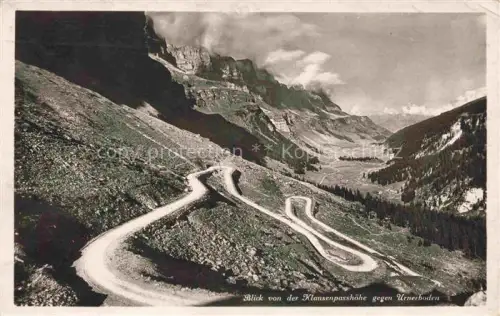AK / Ansichtskarte Urnerboden Spiringen UR Klausenpass Passstrasse Serpentinen Bergtal Alp Wald Kurven
