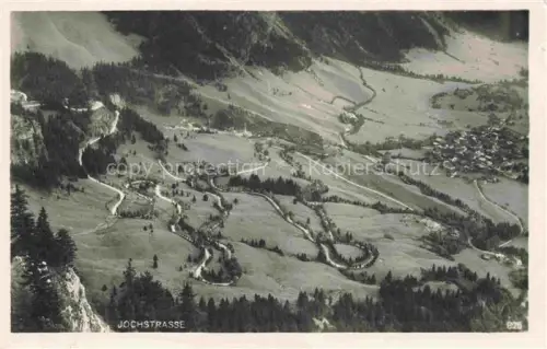 AK / Ansichtskarte Jochstrasse Tannheim 1097m Tirol AT Jochstrasse Passstrasse Serpentinen Bergtal Tannheim Alm Wald Luftbild