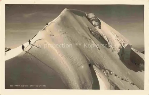 AK / Ansichtskarte Piz Palue 3905m GR Mittel-Spitze Bergsteiger Schnee Gipfel Engadin Fels