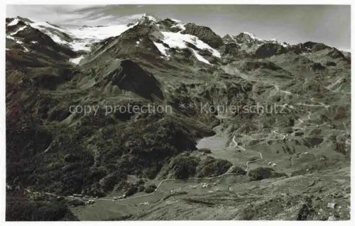 AK / Ansichtskarte Berninapass Piz-Palue Cambrenagletscher Gletscher Gebirge Serpentinen Bergsee Schnee Bergpanorama