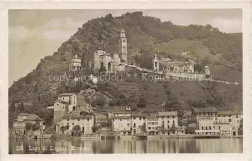 AK / Ansichtskarte Morcote Lago di Lugano TI Lago-di-Lugano Morcote Kirche Huegel Seeufer Ortschaft Treppe Weinberge