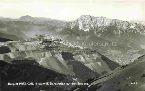 AK / Ansichtskarte Praebichl Prebichl Eisenerz Steiermark AT Praebichl Erzberg Berglift Bergstation Panorama Tagebau Alpen