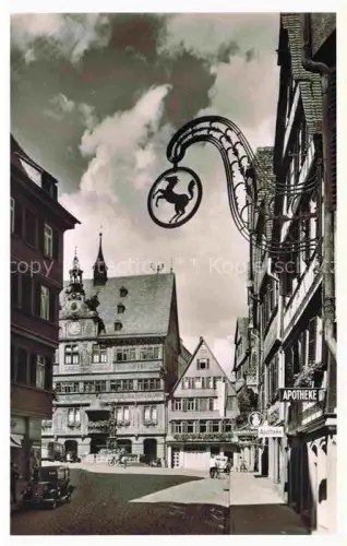 AK / Ansichtskarte Derendingen  TueBINGEN BW Marktplatz Rathaus Apotheke Gasthausschild Altstadt Fachwerkhaeuser Uhrturm