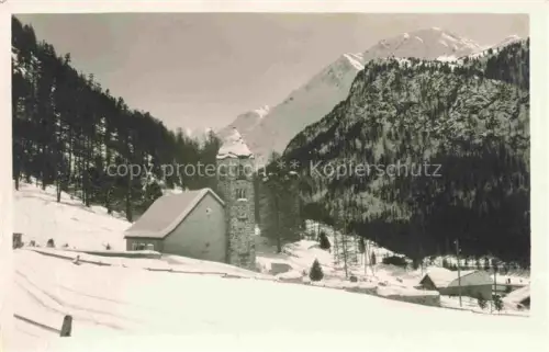 AK / Ansichtskarte Pontresina Maloja GR Santa-Maria Kapelle Kirchturm Winter Schnee Berge Wald Nadelbaum
