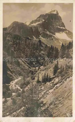 AK / Ansichtskarte Val Faller Piz-Platta Tal Gebirge Wald Bergbach Felsen Schneefelder