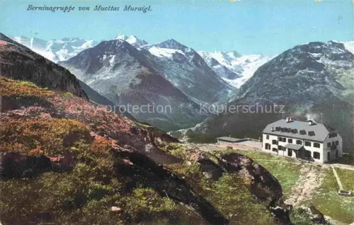 AK / Ansichtskarte Muottas-Kulm Muottas Muragl Muottas Murail 2453m GR Berninagruppe Berghotel Berge Schnee Fels Almwiese Blumen Tal Engadin