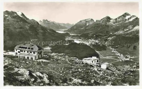 AK / Ansichtskarte Muottas-Kulm Muottas Muragl Muottas Murail 2453m GR Hotel-Muottas-Kulm Berghotel Bergstation Oberengadin Tal See Berge Schweizer-Fahne Engadin