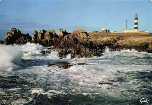 AK / Ansichtskarte Ile d Ouessant Ile de 29 Finistere Phare-de-Créac h Pointe-de-Pern Leuchtturm Felsen Kueste Wellen Atlantik