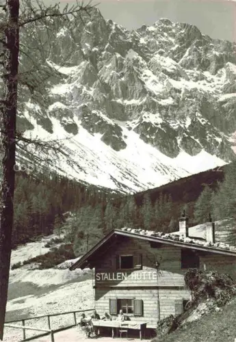 AK / Ansichtskarte Stallenhuette 1350m Stans Unterinntal Tirol AT Stallen-Huette Alpenhuette Berge Schnee Felsen Laerchen Terrasse