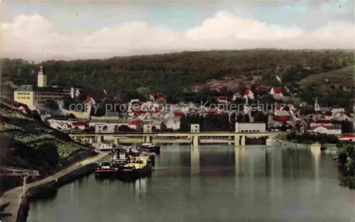AK / Ansichtskarte Gundelsheim  Neckar Neckar Bruecke Dampfer Weinberge Kirchturm Stadtansicht rote-Daecher