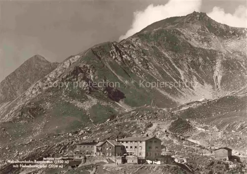 AK / Ansichtskarte OBERSTDORF Bayern Nebelhornbahn-Bergstation Nebelhorngipfel Bergbahn Bergstation Berge Felsen Geroell Berghotel